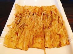 -郑贵初烧烤·烤凤爪的发明者(王家湾店)