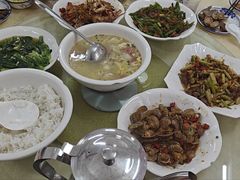 -湘里湘亲饭店(闸坡店)