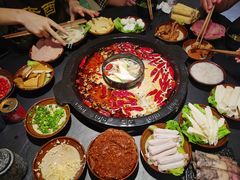 -老酉火锅(阳明古镇店)