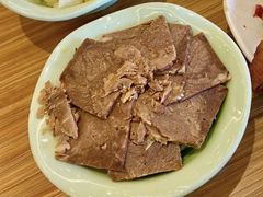 -顺溜·手工刀削面·黑金店(铜锣湾店)