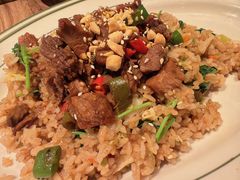-玛格萝妮比萨屋(陆家浜路店)