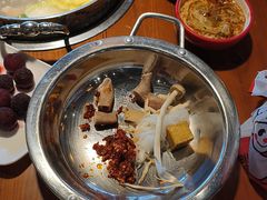-芦记老川锅川锅纯自助(农大店)