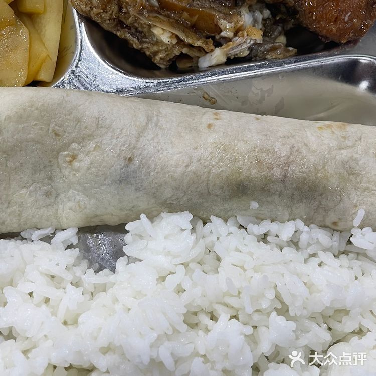 二月二龙抬头，猪头肉卷饼吃起来