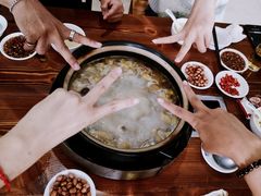 -15年老字号鑫鑫猪肚鸡·椰子鸡海南火锅(兴隆华侨农场店)