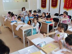 -刘诗昆艺术学校(一品天下校区)