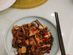 -围龙屋客家食府(福田店)