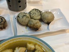 小龙虾三拼-小杨生煎(龙之梦购物中心店)