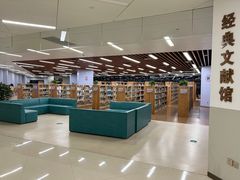 -厦门市图书馆(集美新城馆区)