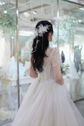 -艾米丽婚纱礼服