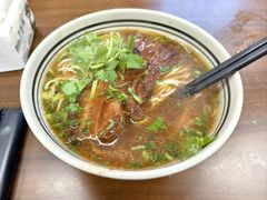 -小马牛肉面·牛骨熬制(南京博物院店)