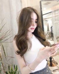 -Miracle集简美发沙龙