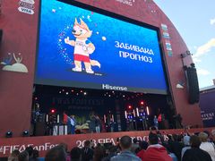 -滴血救世主教堂