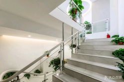 -颜工坊健康美容管理中心喜丽妈妈