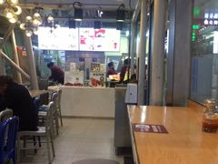 大堂-回味鸭血粉丝汤(南京站店)