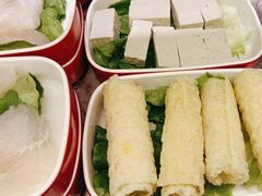 -芝小官毛肚火锅海鲜自助(淮安清江浦区新亚店)