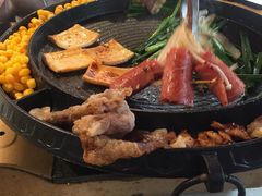 -三国惹火烤肉·中日韩烤肉集合店(百草路店)