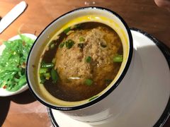 咸蛋黄狮子头-十面春风·江南面馆(崇宁路店)