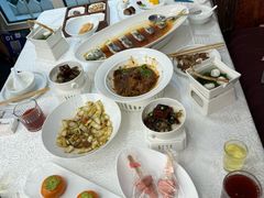 -品海楼·大连海胆锅贴馆(东港店)