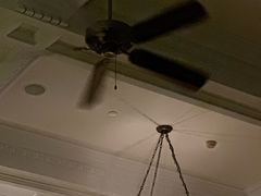 -LONG BAR 廊吧(外滩华尔道夫酒店)