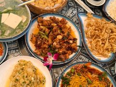 -四方小吃·白族庭院餐厅