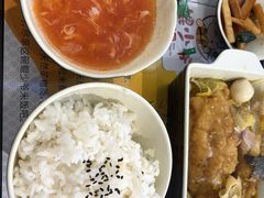 -鲲少爷烤鱼饭.螺蛳粉·清真(爱琴海店)