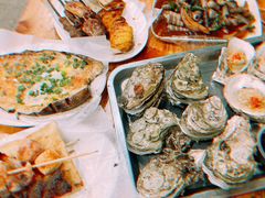 -蚝哥花姐湛江烤生蚝(美丽湾市场店)