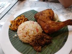 -关夫人餐厅(阳光广场店)