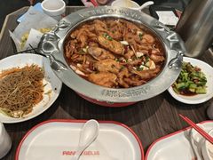 -胖哥俩肉蟹煲(湖滨银泰in77店)