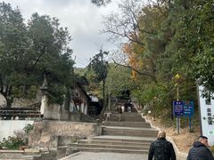 -灵岩山风景区