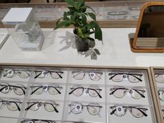 -无界眼镜MaxLess(滨江星光大道店)