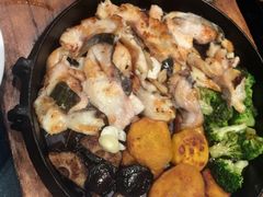 素颜烤鱼-院落创意菜