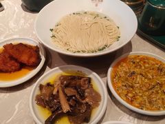 -松鹤面馆·古法焖肉面(观前店)