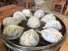皮皮虾饺子-地方名吃海鲜大馅蒸饺(北戴河店)
