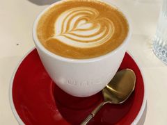 奶咖-UNI UNI(环亚凯瑟琳店)