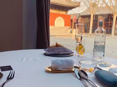 -TRB Forbidden City(故宫店)