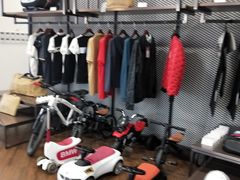 -宁波宝信宝马4S店(江北日湖店)