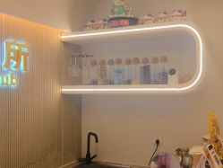 -芮娜皮肤管理·SPA中心