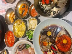 -草家酱蟹炭火烤肉店(珲春南路一店)