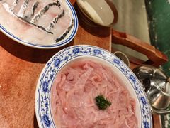 -周小明火锅(黑金冠社区店)