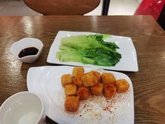 -点点心港式茶餐厅(南京西路店)