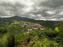-初溪土楼群