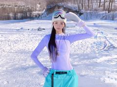 -亚布力新体委滑雪场