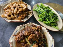 -盛得农家美食·无花果浸鸡·古法烧鸡·竹筒饭(白水寨森林海店)