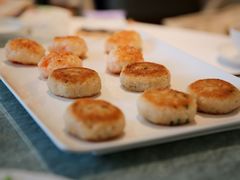 煎莲藕饼拼煎虾饼-花城苑广府菜(侨鑫店)