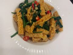菠菜面筋-清真·玛丽亚新疆菜主题餐厅(浙江中路店)