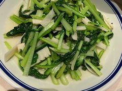 -八府香鸭·啫啫煲(华山路店)