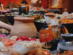 -何师烧烤Pro ·江湖川菜·小龙虾·精酿(太古里旗舰店)