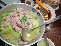 -全牛匠·乐山跷脚牛肉(西单华威约饭街店)