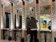 -碧中海汤泉汗蒸酒店