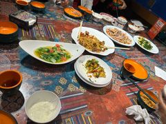 -乡村馕坑肉·烧烤·新疆菜·本地人更爱吃(阿勒泰首店)